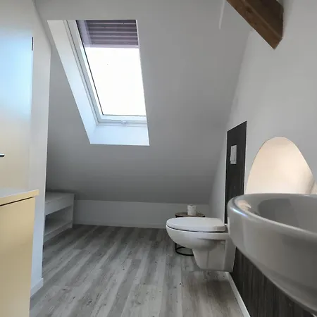 Leuchtturmhus بيت للعطل