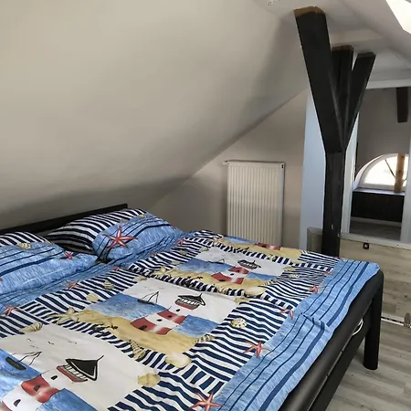 Leuchtturmhus بيت للعطل *